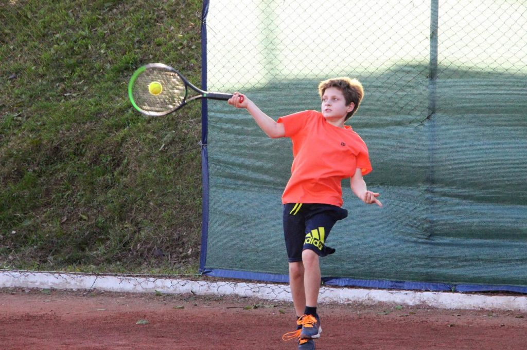 Juvenil - Tenistas ALJ conquistam 3 títulos no Aberto da Sogipa  Infantojuvenil